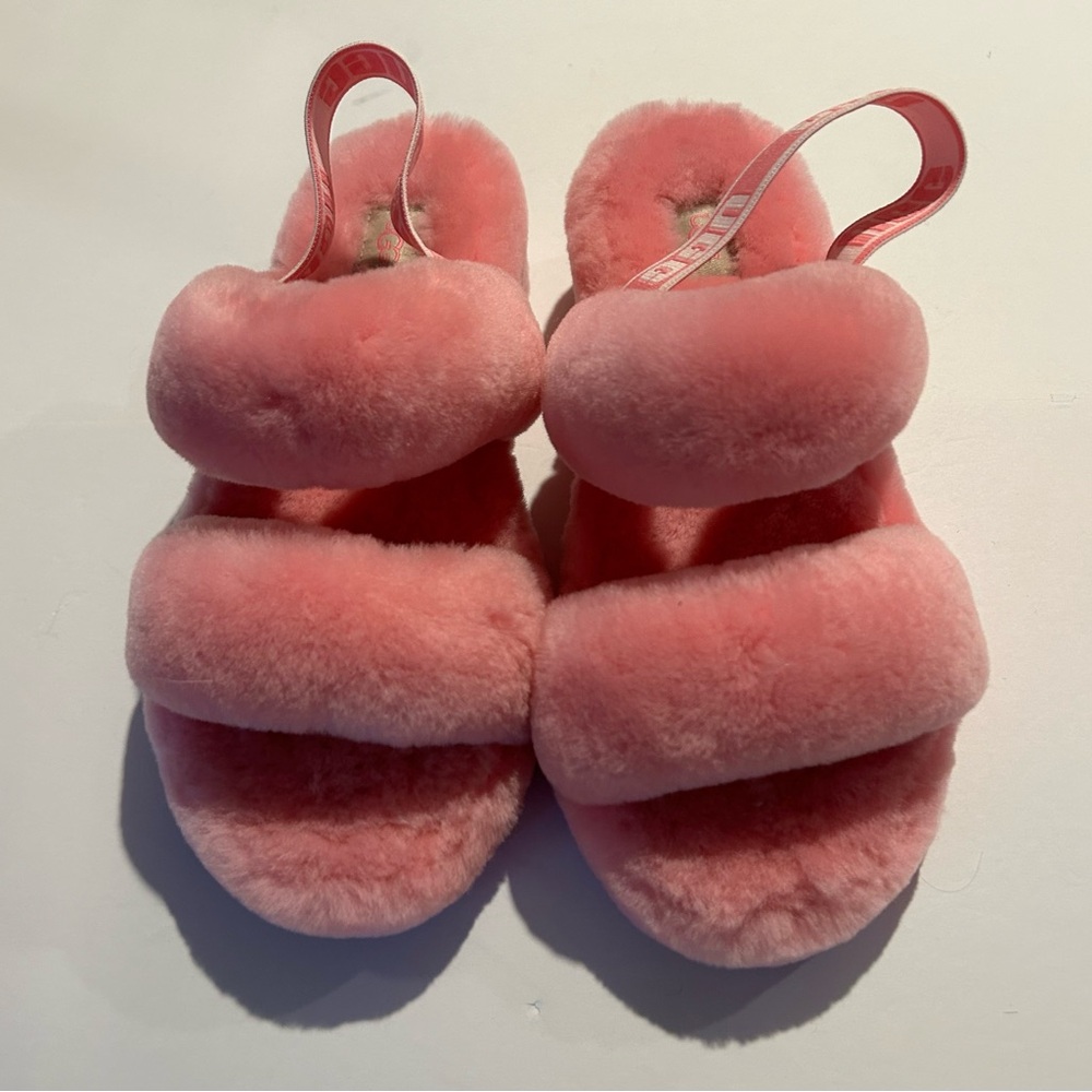 Ugg Pink Slippers New wo Box